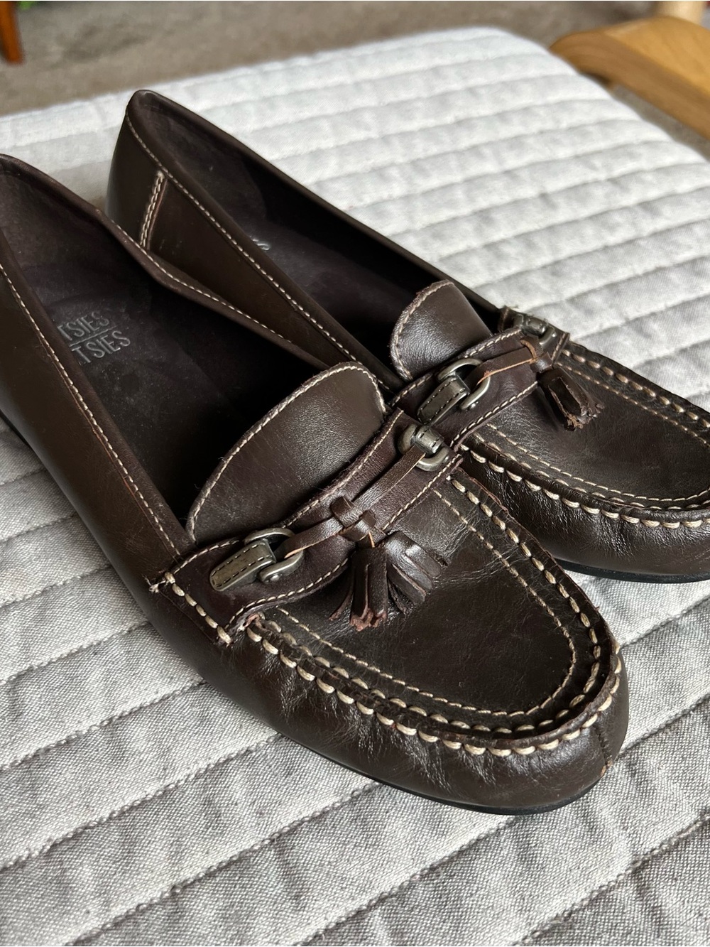 Mootsies Tootsies Brown Leather Tassel Moccasin Loafers